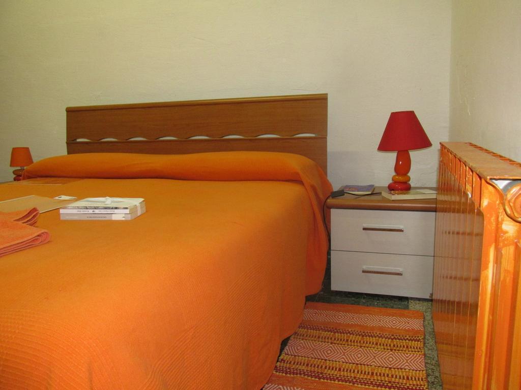 Guest House Erika لا سبيتسْيا الغرفة الصورة